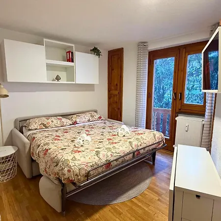 Courmayeur - Petit Refuge Apartamento Verrand