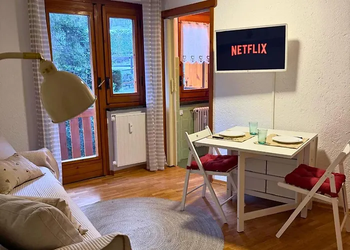 Courmayeur - Petit Refuge 아파트 베란드